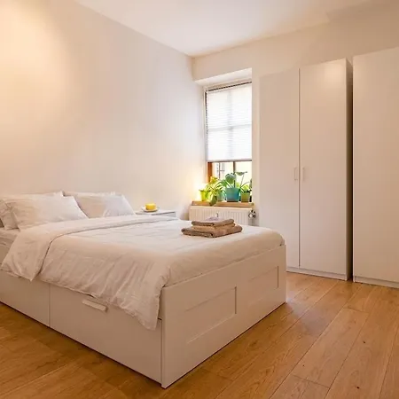 Apartman For 7, Lakes, Nature, Wi-fi & Free Parking